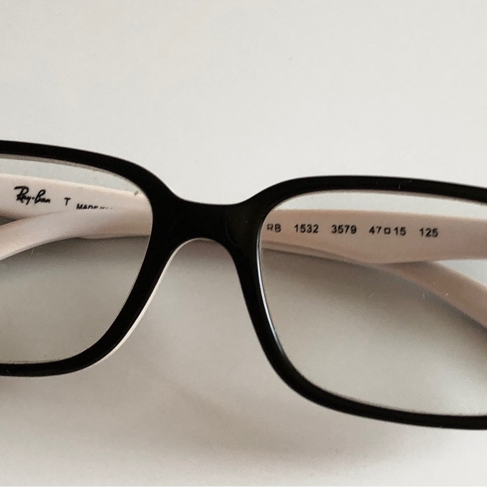 Ray Ban Original Kids glasses Black and White w Case Boys or Girls 47-15-125